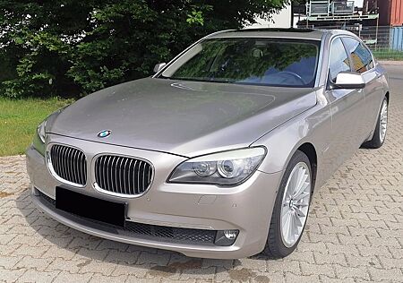 BMW Active Hybrid 7 ActiveHybrid 7L - Garagenwagen, Langversion