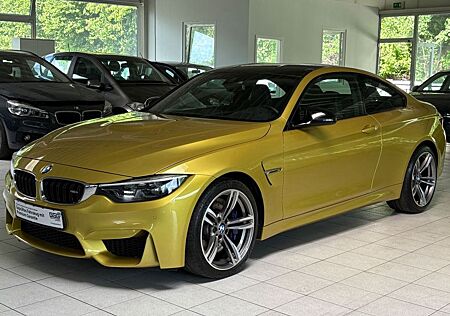 BMW M4 Coupe Carbon Deutsches Fahrzeug Garantie