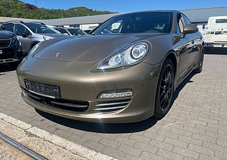 Porsche Panamera Basis