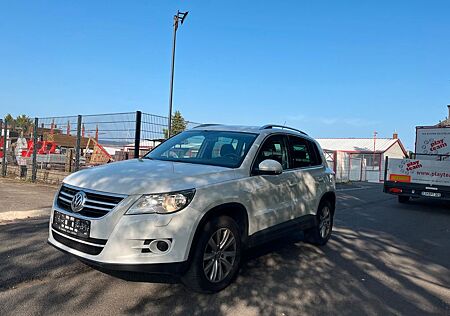 VW Tiguan Volkswagen 4Motion Sport & Style Autom. *TÜV 10/2026