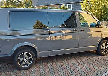 VW T5 Caravelle Volkswagen 2,0 TDI Trendline "langer Radstand"