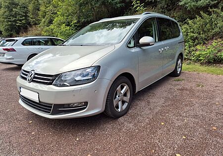 VW Sharan Volkswagen 2.0 TDI DSG BlueMotion Tech Highline ...