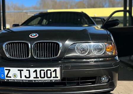 BMW 520i A Touring -