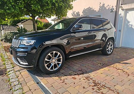 Jeep Grand Cherokee 3.0l V6 MultiJet 184kW Summit...