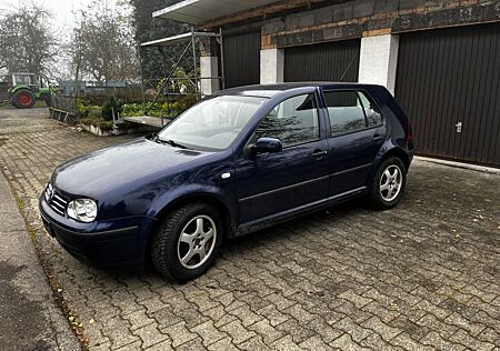 VW Golf Volkswagen 1.4 Comfortline