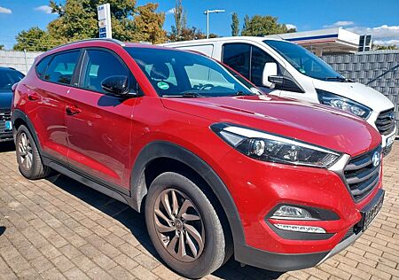 Hyundai Tucson blue Passion 2WD Assist DAB AHK
