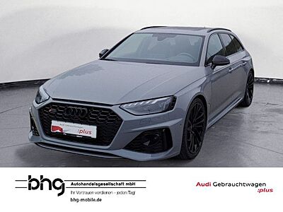 Audi RS 4 Avant Essentials SportfahrwerkPlus Pano B&O