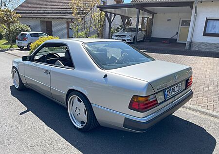 Mercedes-Benz CE 230 230 CE,Ausstattung einmalig,1.HD,57TKm !,WGA 2+