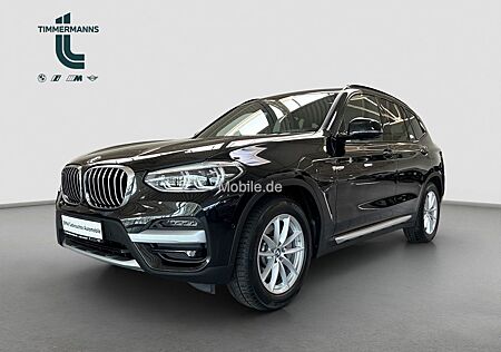 BMW X3 xDrive30e xLine AT Navi Bluetooth PDC MP3