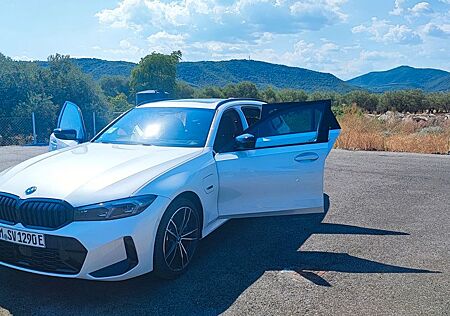 BMW 320e Plug-in-Hybrid Touring M Sport Automatic