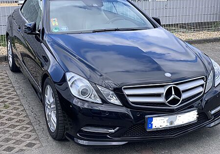 Mercedes-Benz E 200 Cabriolet BlueEFF. AVANTGARDE AV...
