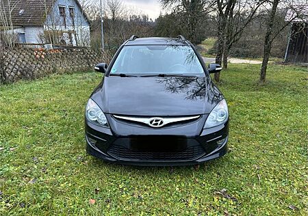 Hyundai i30 CW 1.6 CRDi 66 kW Classic Classic