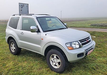 Mitsubishi Pajero 3,5 GDI Elegance