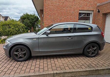 BMW 116i - 2.0 E87, Klima, PDC, ESP