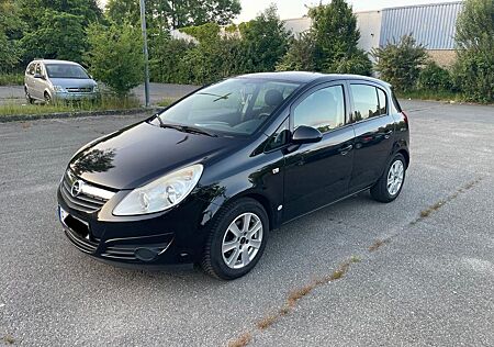 Opel Corsa 1.2 Twinport Edition mit Klimaanlage