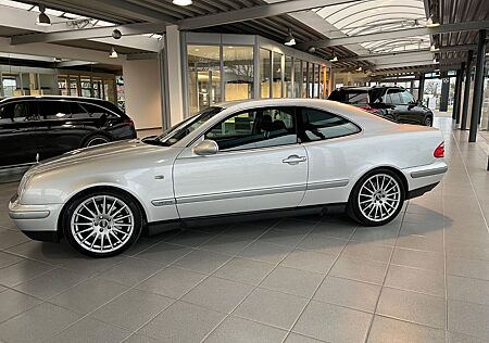 Mercedes-Benz CLK 430 Elegance TÜV neu einmaliger (Neu)Zustand