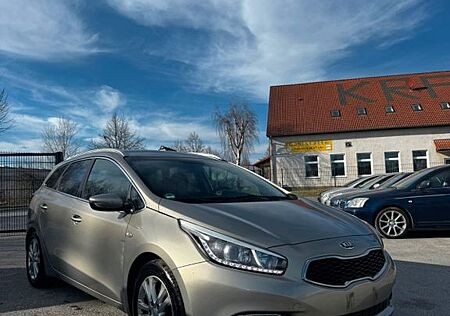 Kia Cee'd Sportswagon 1.6 GDI Dream-Team Sportswagon