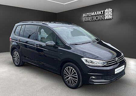 VW Touran Volkswagen Comf 7Sitz*AHK*STHZG*Kamera*Pano*EasyOpe