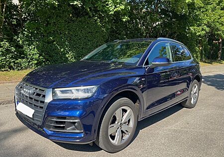 Audi Q5 2.0 TDI 140kW S tronic quattro S-LINE - TOP