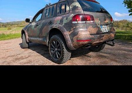 VW Touareg Volkswagen 4.2 V8 Tiptronic Individual Individual