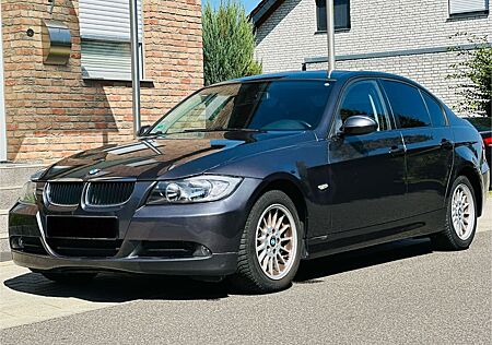 BMW 318i Automatik