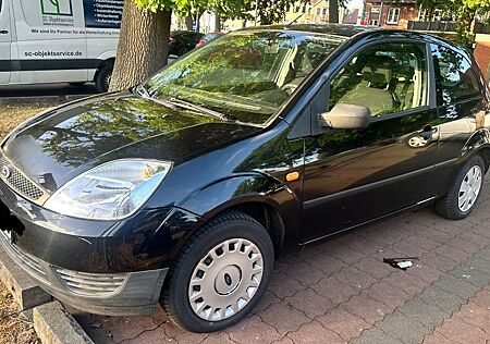 Ford Fiesta 1.3 51 kW *KLIMAANLAGE*EURO4*TÜV 10/25*