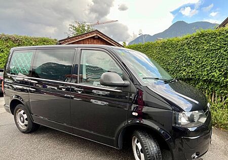 VW T5 Multivan Volkswagen T5 CamperVan Automatik unfallfrei