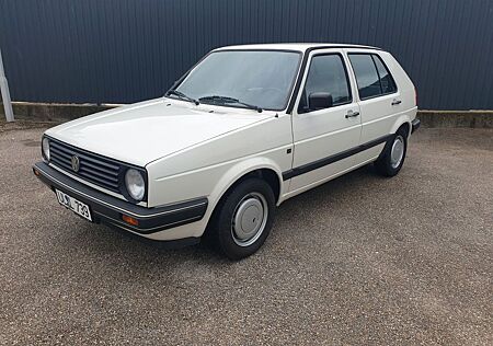 VW Golf Volkswagen