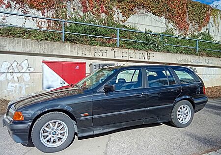 BMW 320i touring Automatik