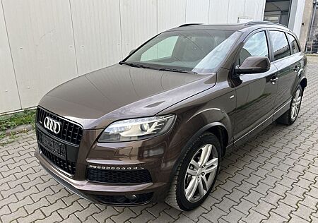 Audi Q7 3.0 TDI quattro.PDC.SHZ.7 sitzer.Panorama