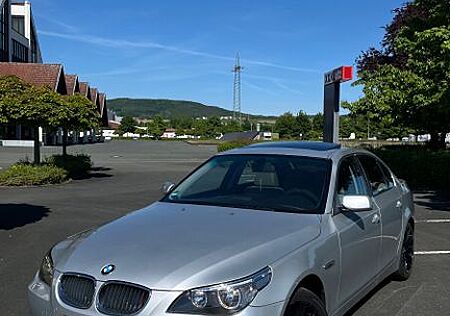 BMW 520i -