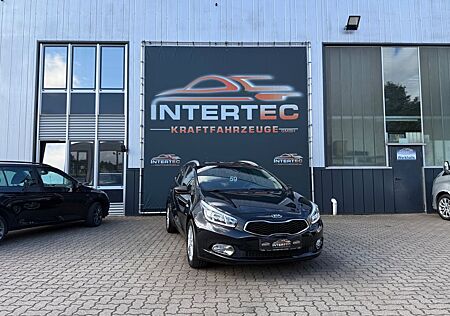 Kia Cee'd Sportswagon cee'd Sw FIFA Edition*SHZ*PDC*TEMP.*AHK*TÜV NEU*