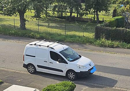 Peugeot Partner L1 LKW 3 Sitzer