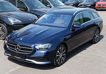 Mercedes-Benz E 300 E 300de T Avantgarde*ACC*AHK*LEDER*BUR*MBEAM*360