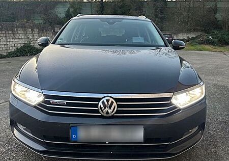 VW Passat Variant Volkswagen 2.0 TDI SCR 140kW DSG 4M High...