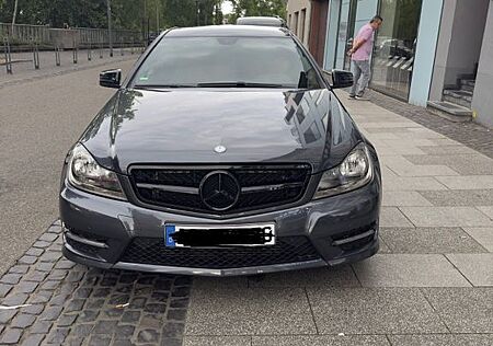 Mercedes-Benz C 180 Coupé