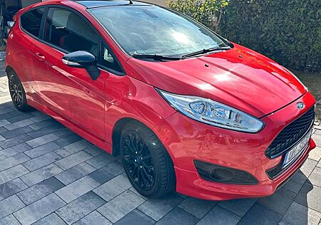 Ford Fiesta 1,0 EcoBoost 103kW S/S Sport top gepflegt