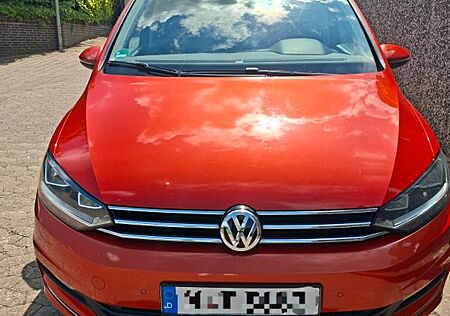 VW Touran Volkswagen 2.0 TDI SCR SOUND BMT SOUND mit AHK