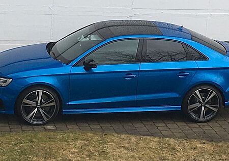 Audi RS3 2.5 TFSI S tronic quattro -