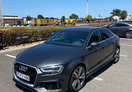 Audi RS3 gebraucht kaufen Audi RS3 2.5 TFSI S tronic quattro -