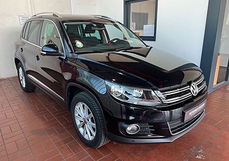 VW Tiguan Volkswagen 2.0 TDI Sport&Style 4Motion/DSG//Kamera