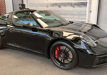 Porsche 992 targa 4 GTS, 1. Hand mit Approved bis 06/27
