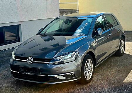 VW Golf Volkswagen TSI*Standheizung*Xenon*Navi*App*PDC*Mfl