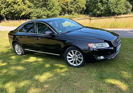 Volvo S80 D5 Momentum , Leder, Xeon Scheckheft