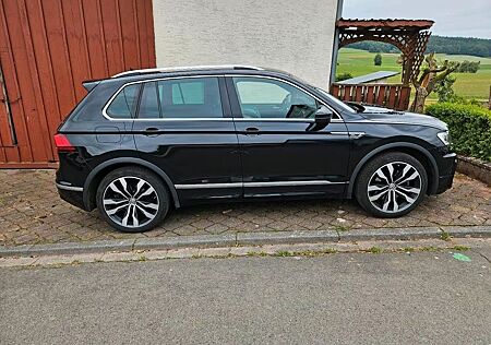 VW Tiguan Volkswagen 2.0 TDI SCR 140kW DSG 4MOTION Highlin...