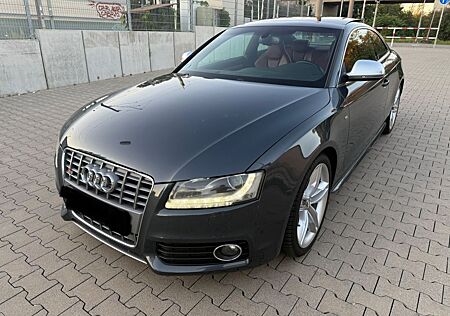 Audi S5 4.2 FSI quattro Keyless GO/ REMUS/ Pano/ Navi