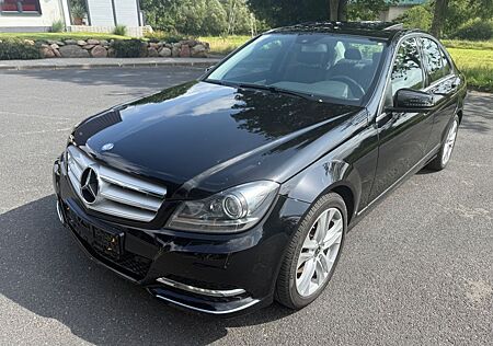 Mercedes-Benz C 180 AVANTGARDE