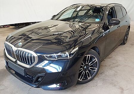 BMW 520d Touring M Sport--DrivingProf/Pano/STHZG/AHK