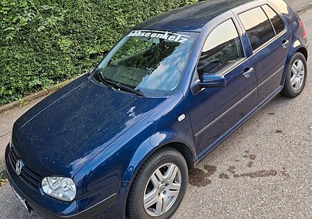VW Golf Volkswagen 4 1.4 viele Neuteile TÜV 03/26 bitte lesen