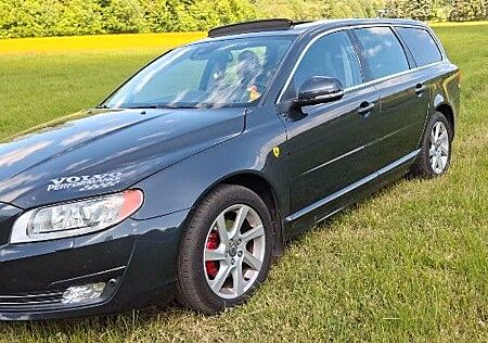 Volvo V70 T4 Momentum Powershift Momentum